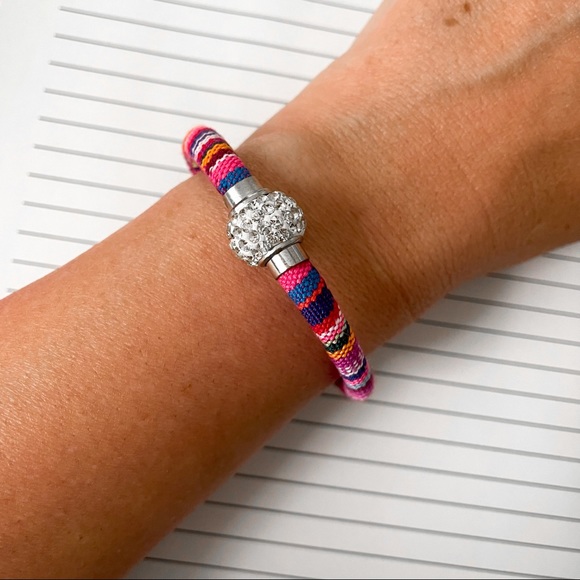Boho Woven Colorful Magnetic Bracelet - Picture 6 of 8